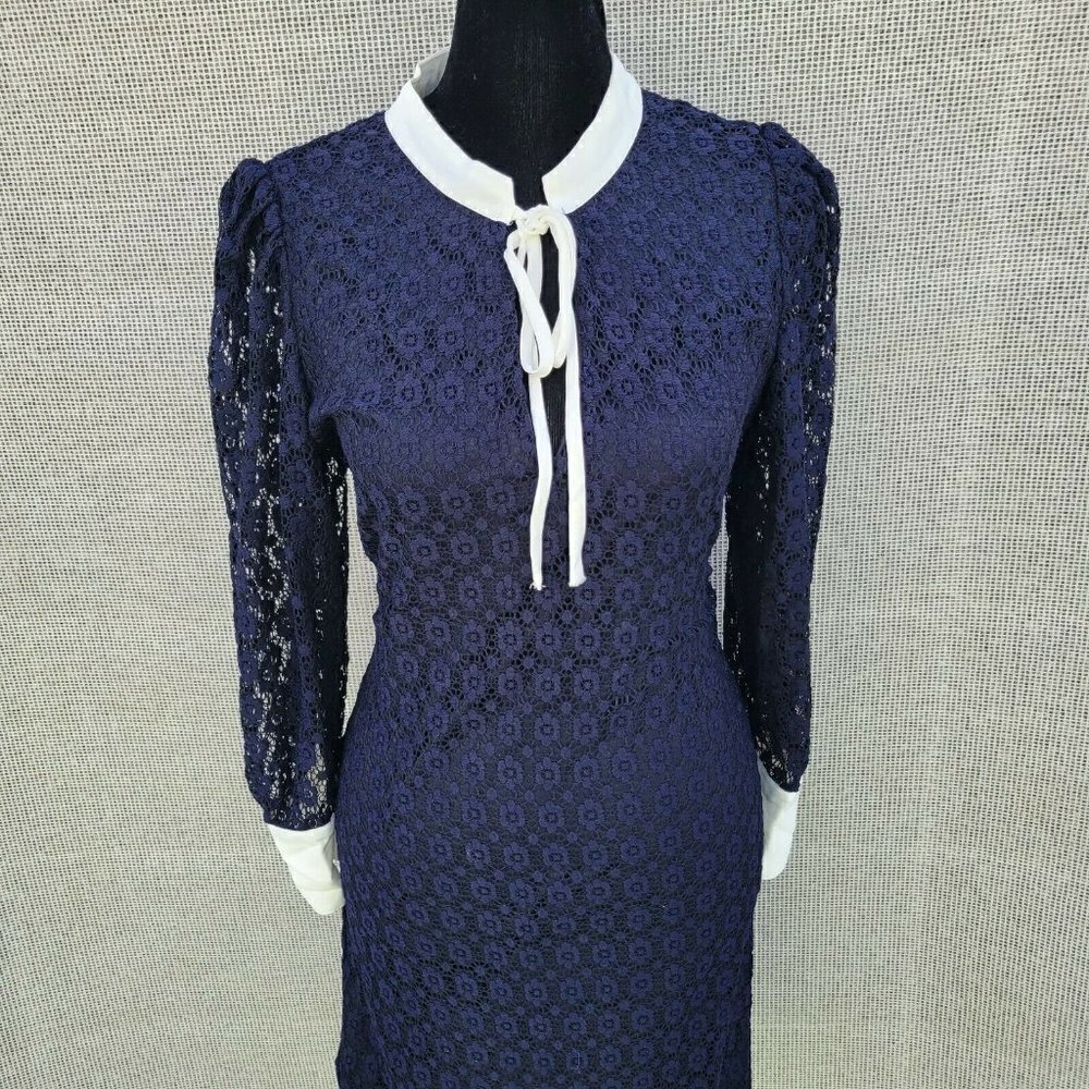 Women's Riley & Rae Lace Dress. Medium. - Picture 6 of 12